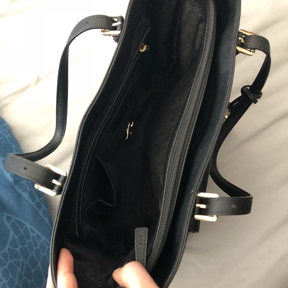 Micheal Kors black shoulder bag - Picture 2 of 5